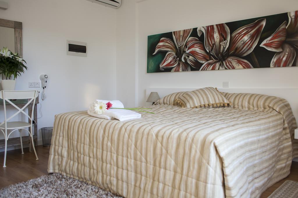 Operetta House Apartment Larnaca Bagian luar foto