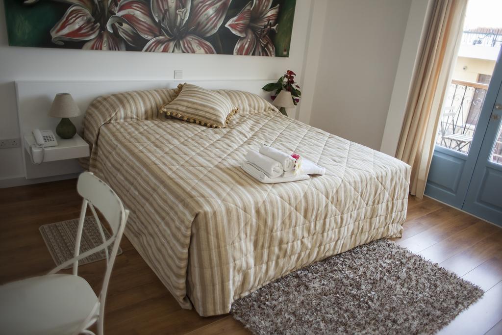 Operetta House Apartment Larnaca Bagian luar foto